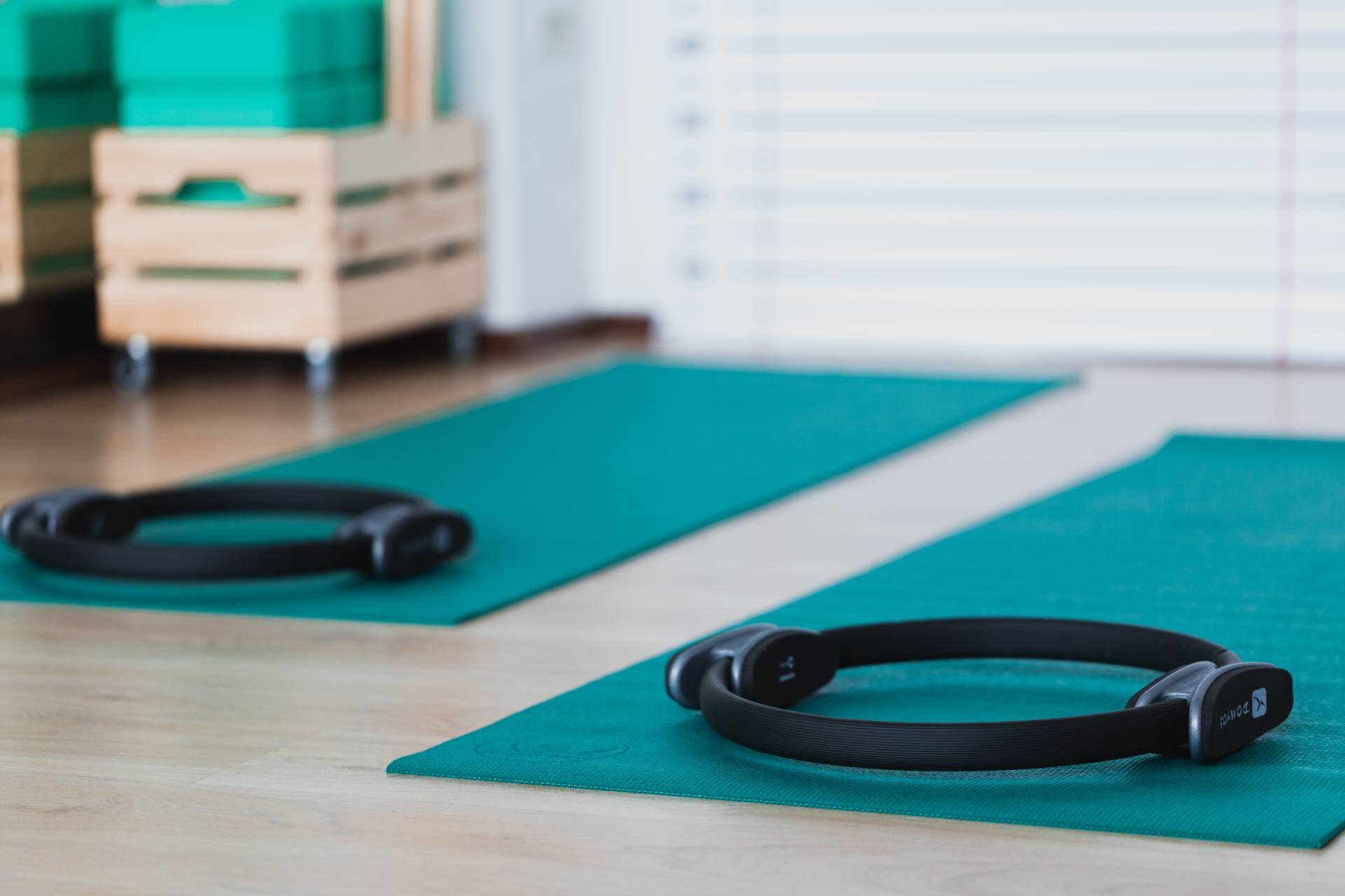 yoga-circle-ring-on-yoga-mat-2024-09-18-13-08-33-utc (1)